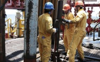 Petroleros de Pemex obtienen aumento salarial de 7.5% para 2026-2027